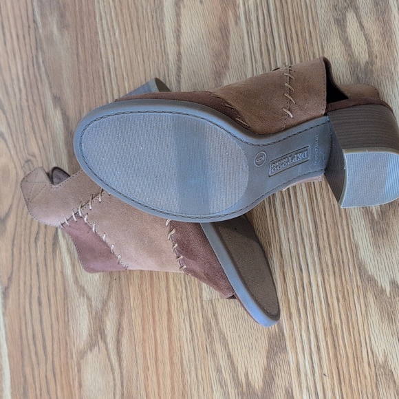 Dept222 Ava Stylish Chestnut Peep-Toe Ankle Boots - Picture 5 of 5